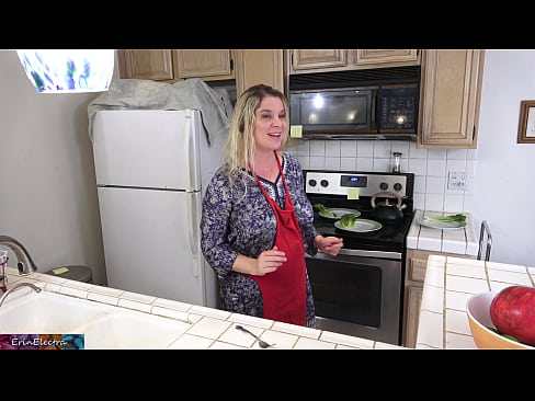 ❤️ Stepmom milking him in the kitchen before his date. ️❌ Sex at en-gb.kutjeporno.ru ️